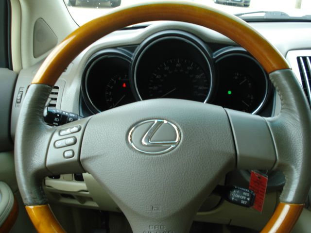 2004 Lexus RX 330 Ram 3500 Diesel 2-WD