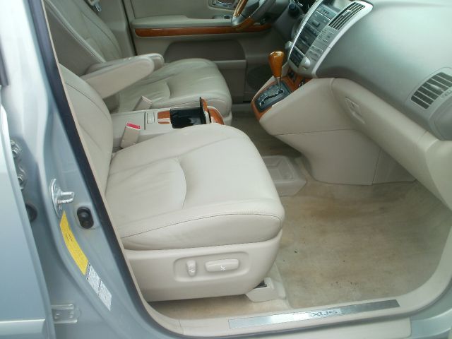 2004 Lexus RX 330 Ram 3500 Diesel 2-WD