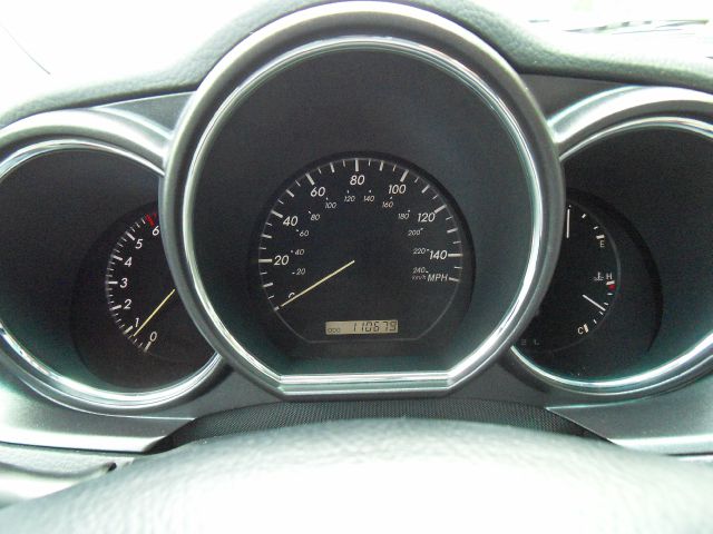 2004 Lexus RX 330 Ram 3500 Diesel 2-WD