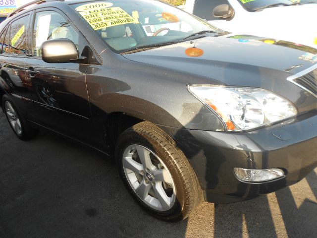 2005 Lexus RX 330 EX - DUAL Power Doors