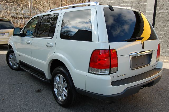 2003 Lincoln Aviator EX - DUAL Power Doors