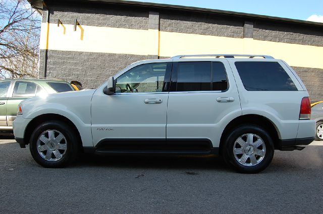 2003 Lincoln Aviator EX - DUAL Power Doors