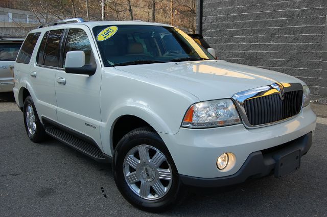 2003 Lincoln Aviator EX - DUAL Power Doors
