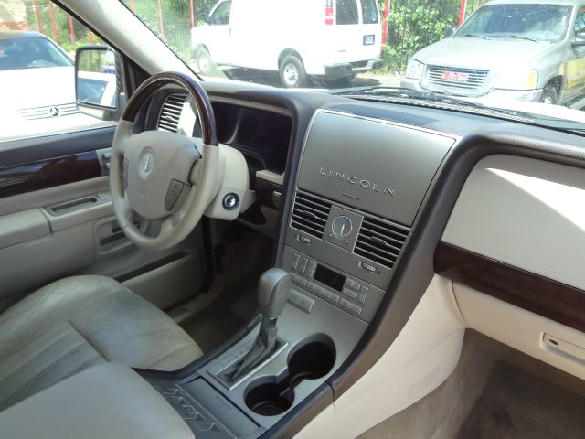 2003 Lincoln Aviator GLS PZEV