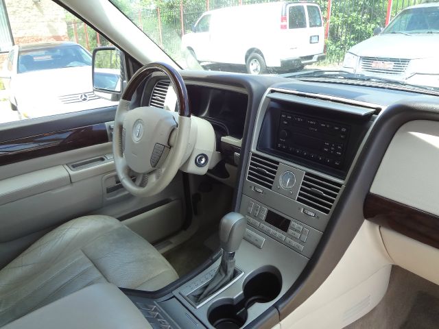 2003 Lincoln Aviator GLS PZEV