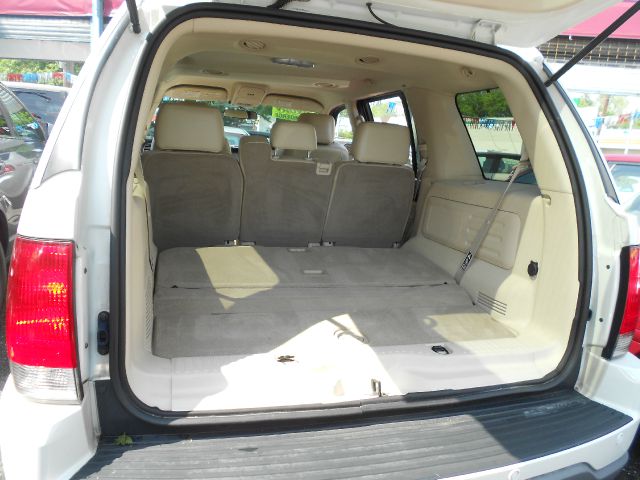 2003 Lincoln Aviator GLS PZEV