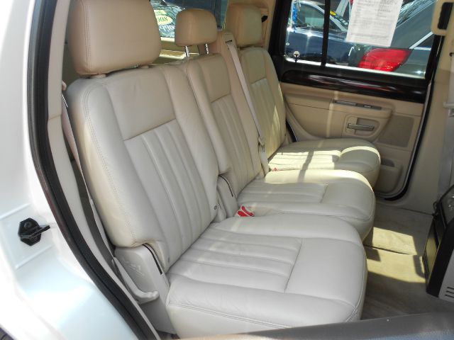 2003 Lincoln Aviator GLS PZEV