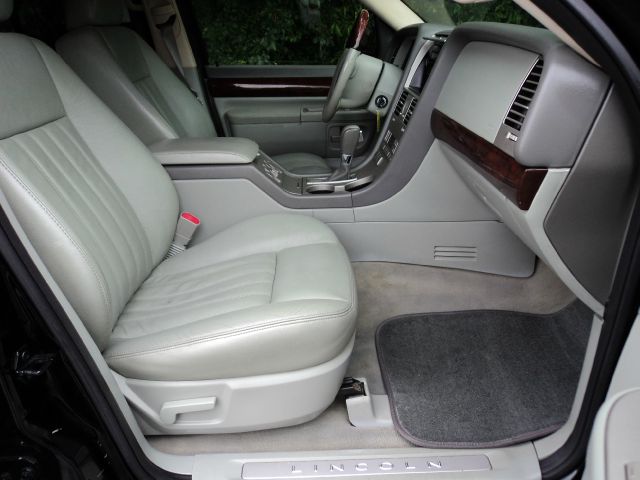 2003 Lincoln Aviator 1500 HD LT