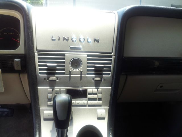 2003 Lincoln Aviator GLS PZEV