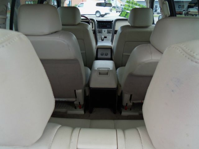 2003 Lincoln Aviator 2dr Cpe Coupe