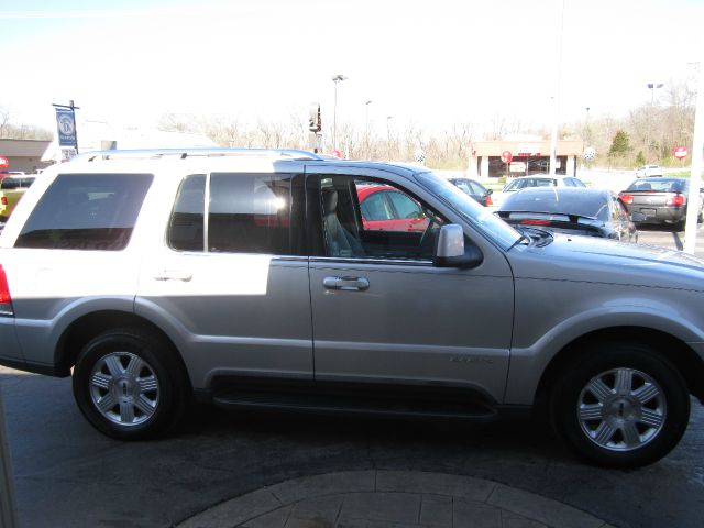 2003 Lincoln Aviator Unknown