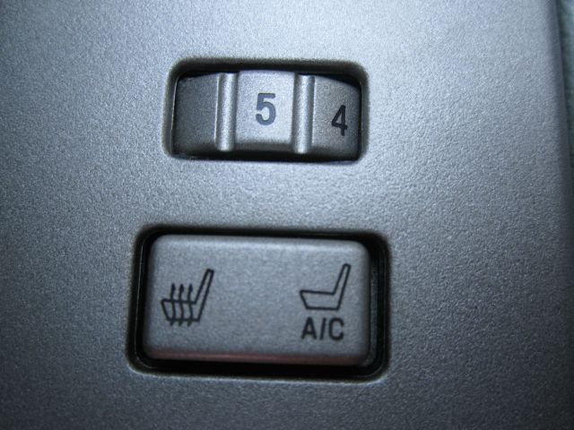 2003 Lincoln Aviator Unknown