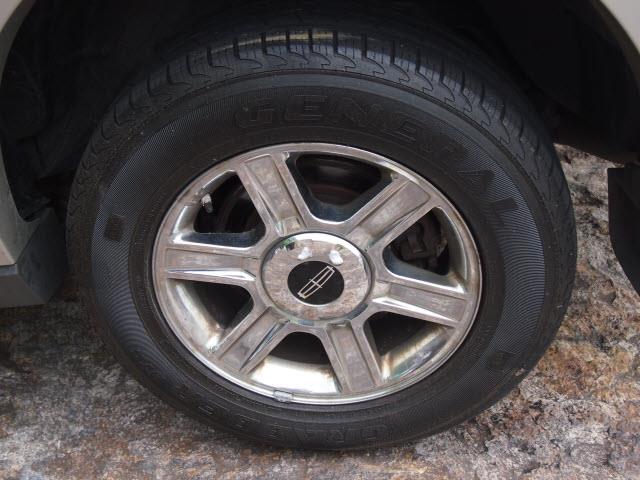 2003 Lincoln Aviator Coupe