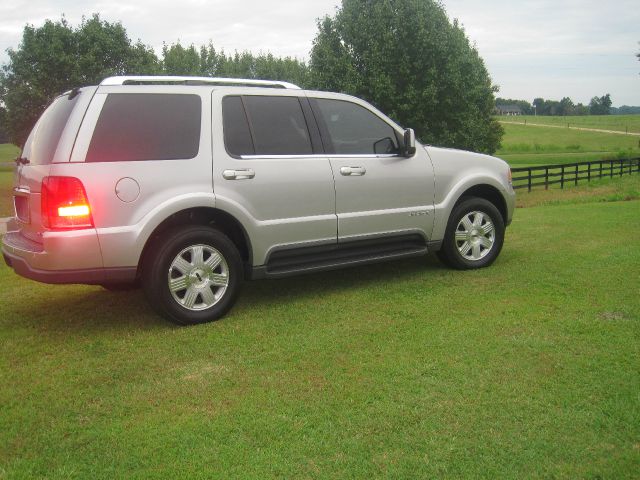 2003 Lincoln Aviator 1500 HD LT