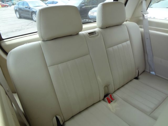 2004 Lincoln Aviator GLS PZEV