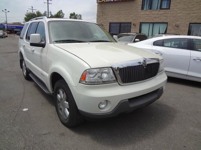2004 Lincoln Aviator GLS PZEV