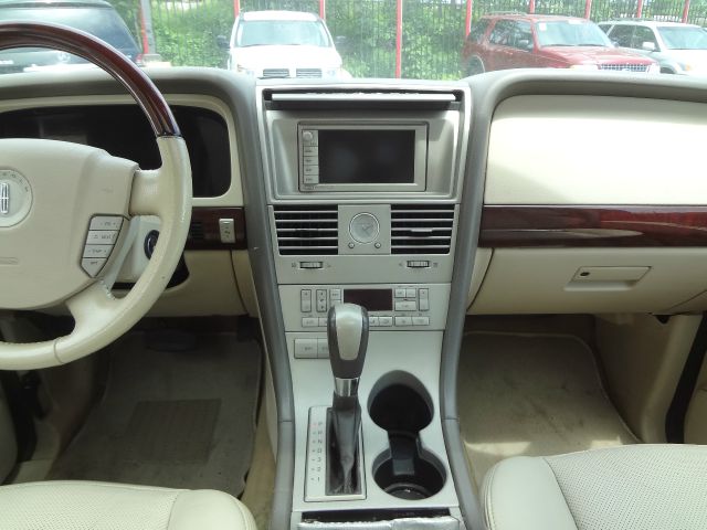 2004 Lincoln Aviator GLS PZEV