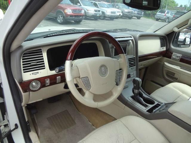 2004 Lincoln Aviator GLS PZEV