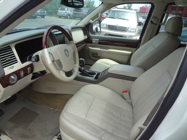 2004 Lincoln Aviator GLS PZEV