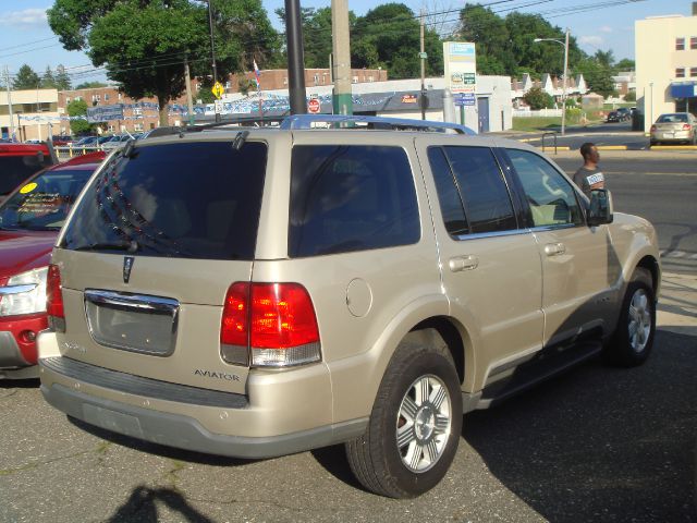 2004 Lincoln Aviator GLS PZEV