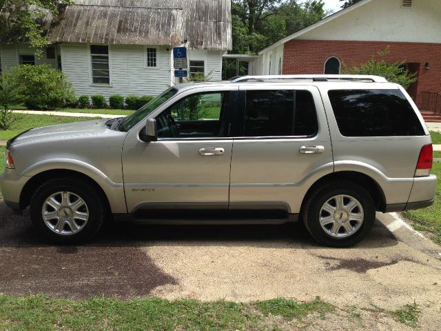 2004 Lincoln Aviator GLS PZEV