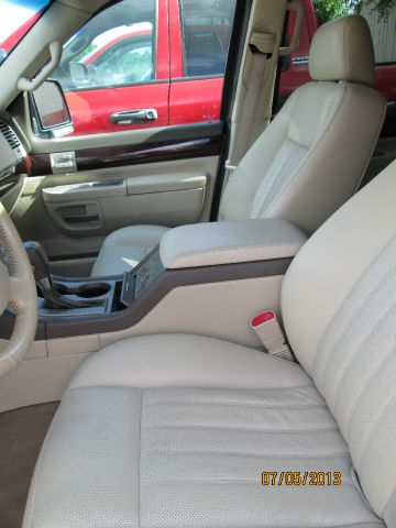 2004 Lincoln Aviator Unknown
