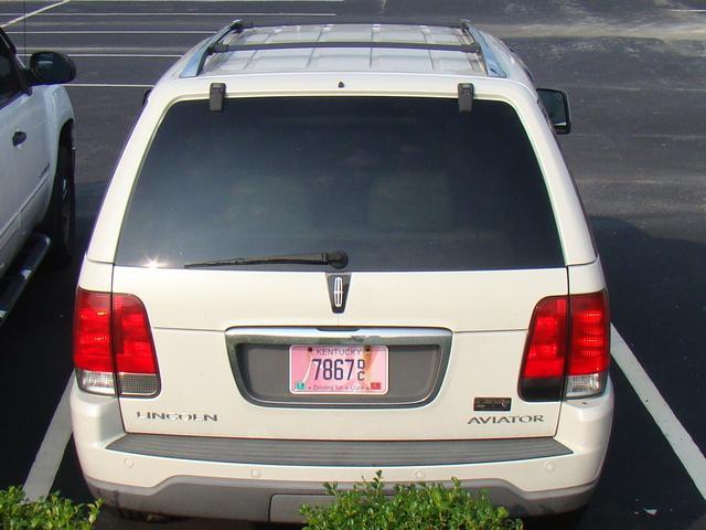 2004 Lincoln Aviator Base