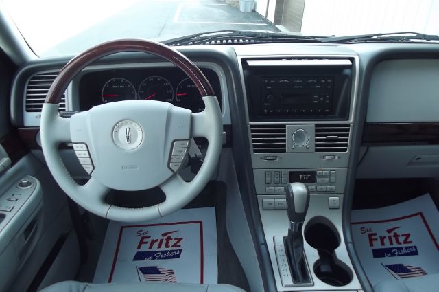 2004 Lincoln Aviator GLS PZEV