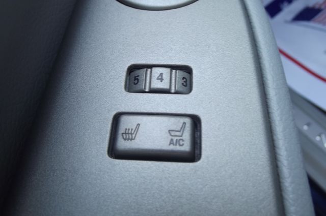 2004 Lincoln Aviator GLS PZEV