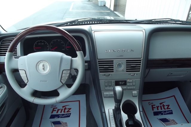 2004 Lincoln Aviator GLS PZEV