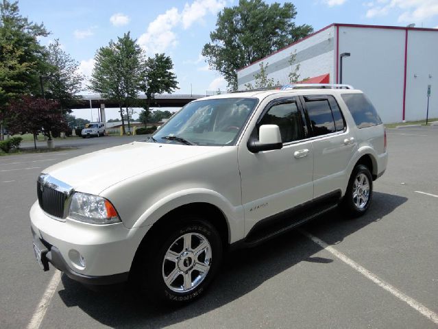 2004 Lincoln Aviator GLS PZEV