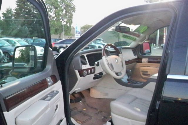 2004 Lincoln Aviator GLS PZEV