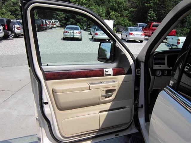 2005 Lincoln Aviator Unknown