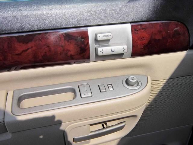 2005 Lincoln Aviator Unknown