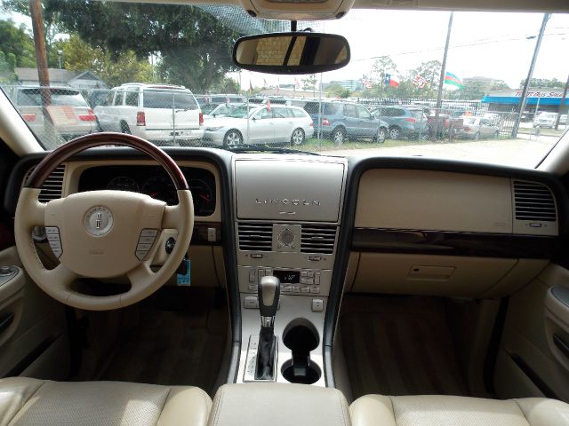 2005 Lincoln Aviator GLS PZEV