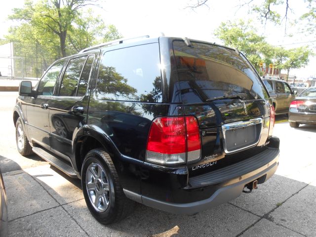 2005 Lincoln Aviator GLS PZEV