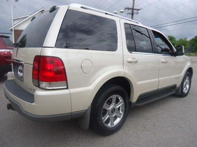 2005 Lincoln Aviator Unknown
