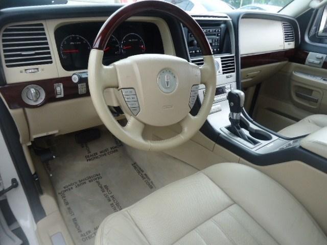 2005 Lincoln Aviator Unknown