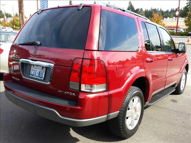 2005 Lincoln Aviator Base