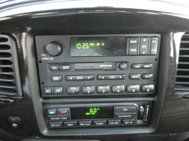 2002 Lincoln Blackwood Touring S