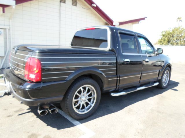2002 Lincoln Blackwood Touring S