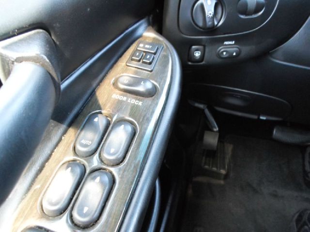 2002 Lincoln Blackwood Touring S