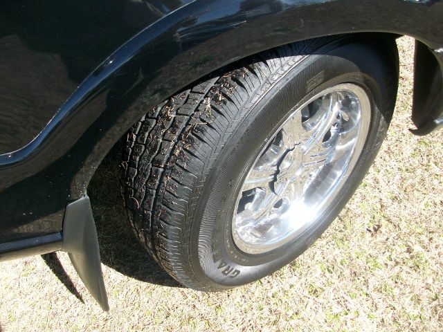 2002 Lincoln Blackwood Touring S