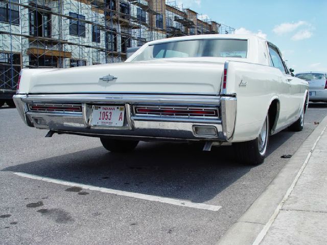 1967 Lincoln Continental LT Sport Wagon