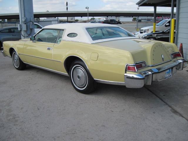 1974 Lincoln Continental LSi Sedan 4D
