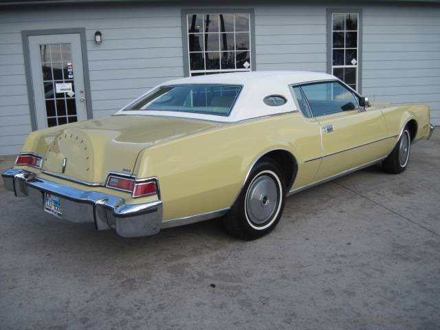 1974 Lincoln Continental LSi Sedan 4D