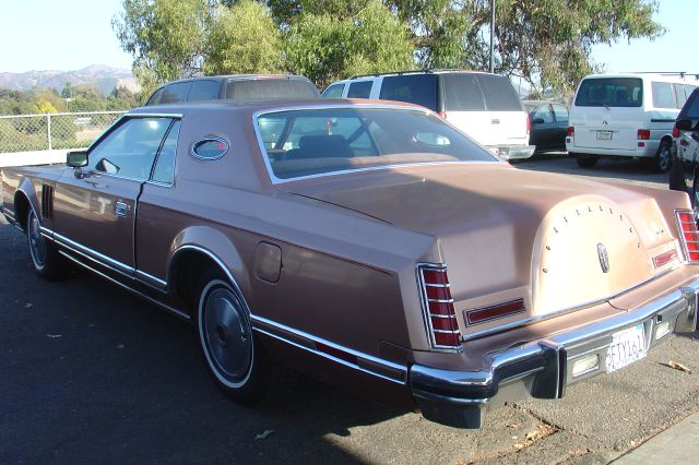 1979 Lincoln Continental Touring R-3