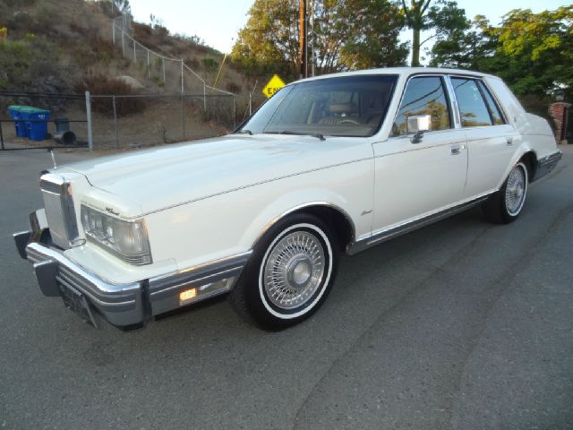 1982 Lincoln Continental 3.5tl W/tech Pkg