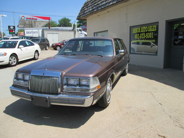1987 Lincoln Continental XLT 4X4 Diesel BAD Credit OK