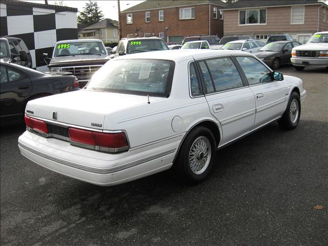 1992 Lincoln Continental V6 3.5 SE